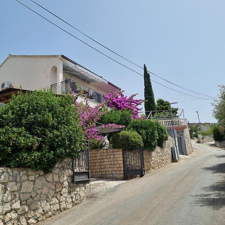 Apartmani Anna Trogir Exterior photo